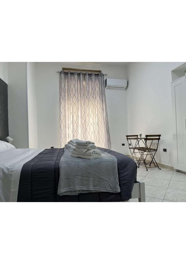 נאפולי La Svolta Rooms מראה חיצוני תמונה